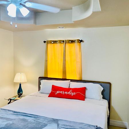 Brownsville Comfort 2 Bedroom 1 Bath , Spacious Kitchen And Outdoor Home Exterior foto